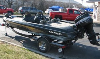 REDUCED-’05 Nitro 882NX DC w/150 Mercury full
