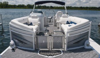 23′ JC Neptoon Sport TT w/200 Mercury full
