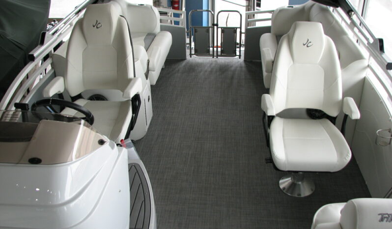 23′ JC Neptoon Sport TT w/200 Mercury full