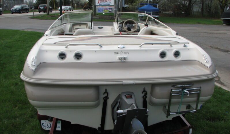 1999 Larson 20′ 206LXI with 5.0L Volvo full