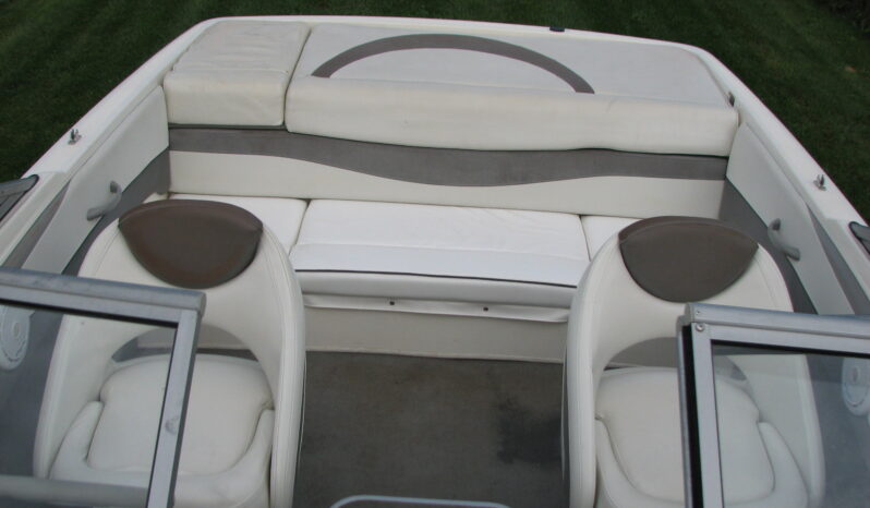 2007 Bayliner 19′ Bowrider with 5.0L Mercruiser full