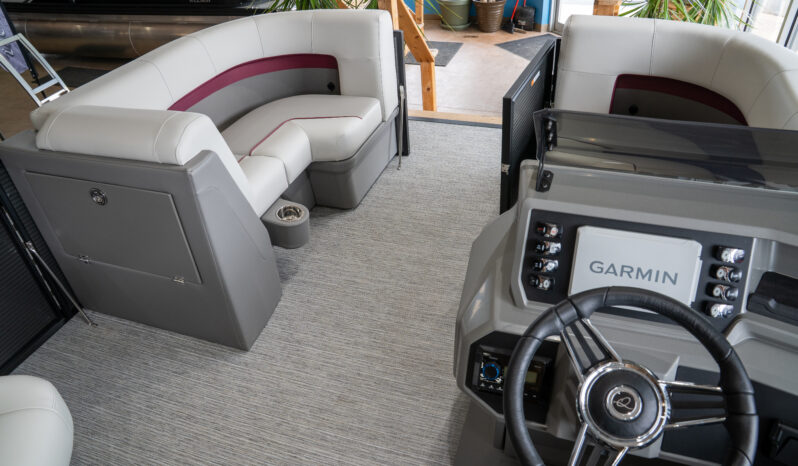 2025-18′ Qwest E-Class RLS full