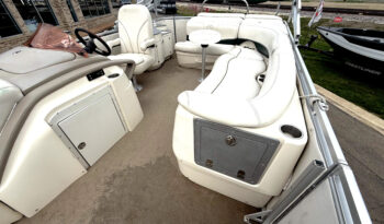 2006 Harris 23′ Royal Heritage full