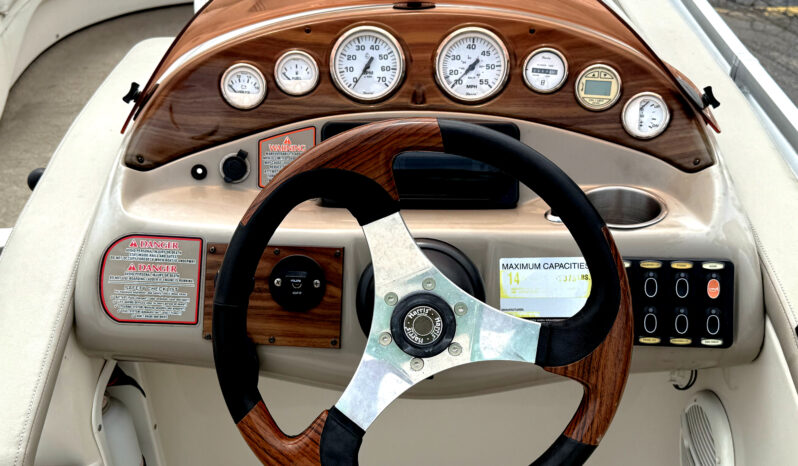 2006 Harris 23′ Royal Heritage full
