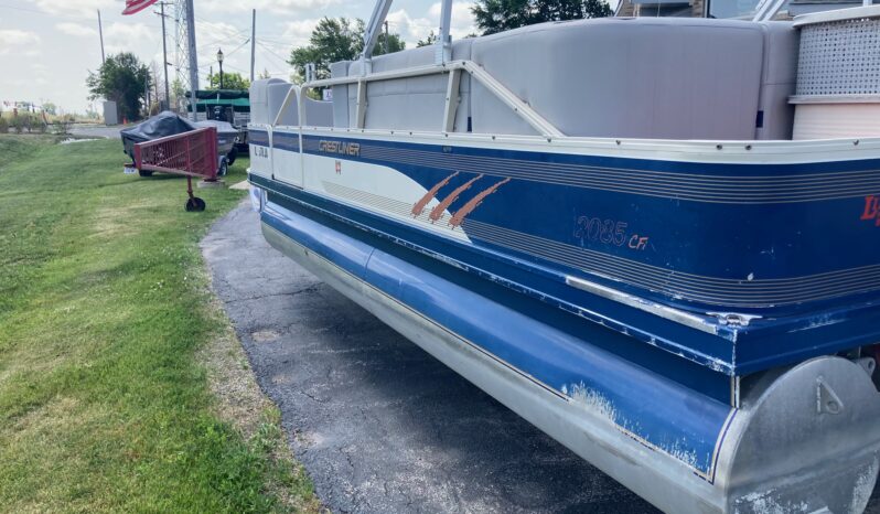 1997 Crestliner Pontoon W/40HP Mercury full