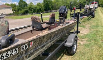 2015-1546 Crestliner Retriever Tiller and 25ELHPT Mercury full