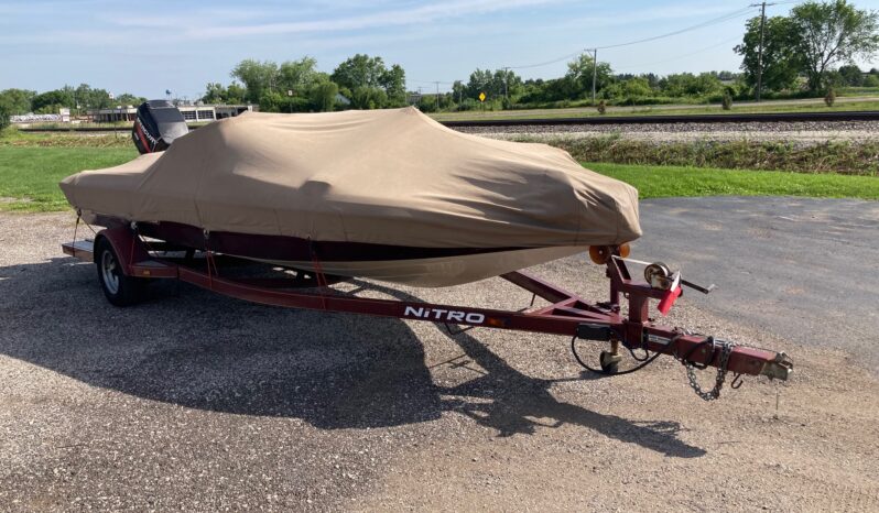 1999 Nitro 205 Sport full