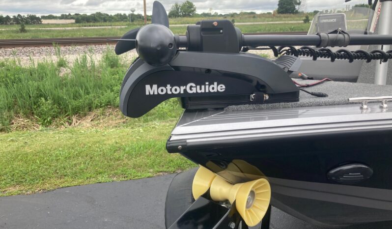 2018 -1750 Fish Hawk  with 115 Mercury Pro XS full