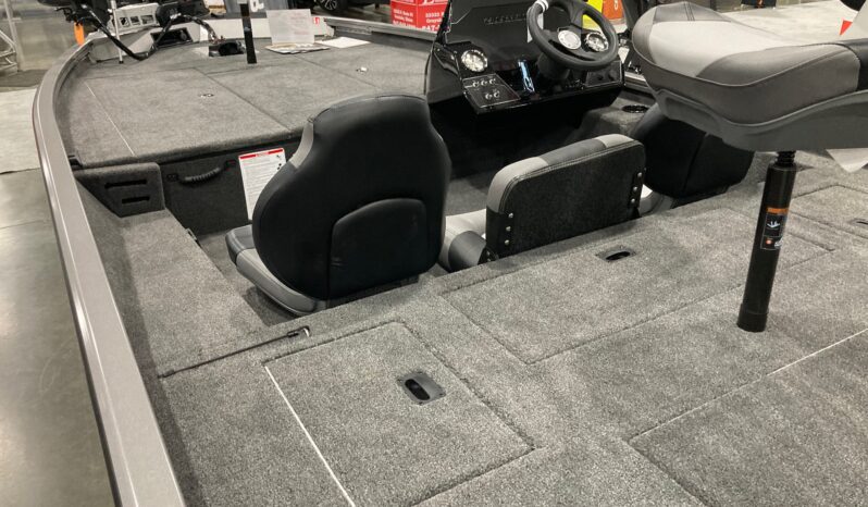 2026 XF189 with 115 Mercury Pro XS full