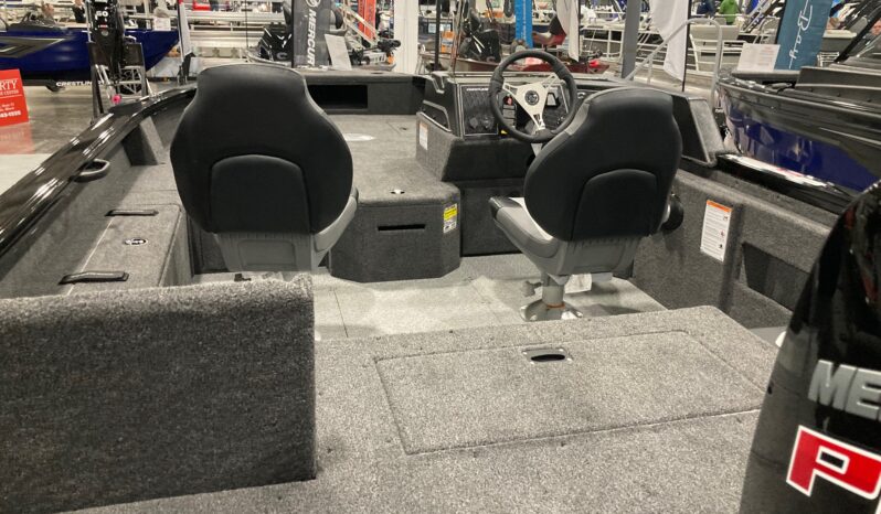 2026-1750 Fish Hawk  with 115 Mercury Pro XS full