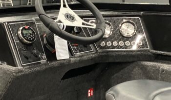 2026 Crestliner 1850 Fish Hawk W/ 150 HP Mercury full