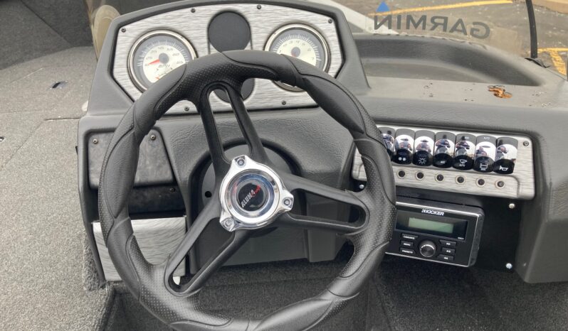 2016-Alumacraft Competitor 175 SC full