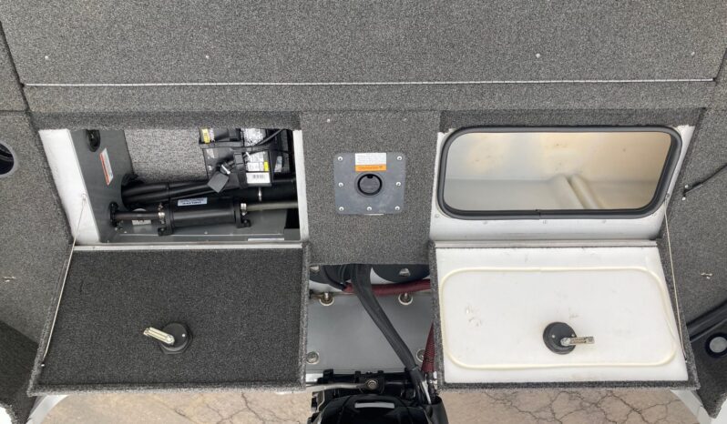 2016-Alumacraft Competitor 175 SC full