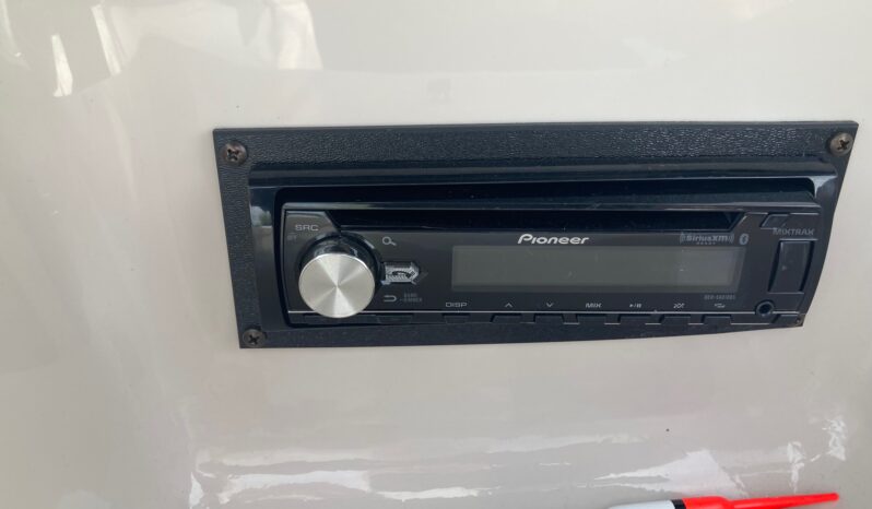 2006 GLASTRON SX195 with 5.0L Volvo full