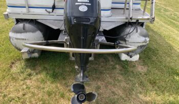 2007 Sunset Bay 23′ pontoon w/ 2015 Suzuki 90HP full