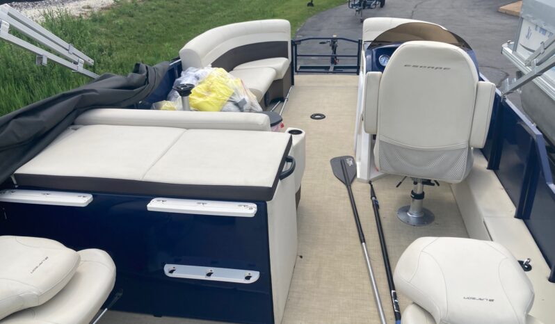 2018 Larson Escape RT2200 w/90HP Mercury 4S full